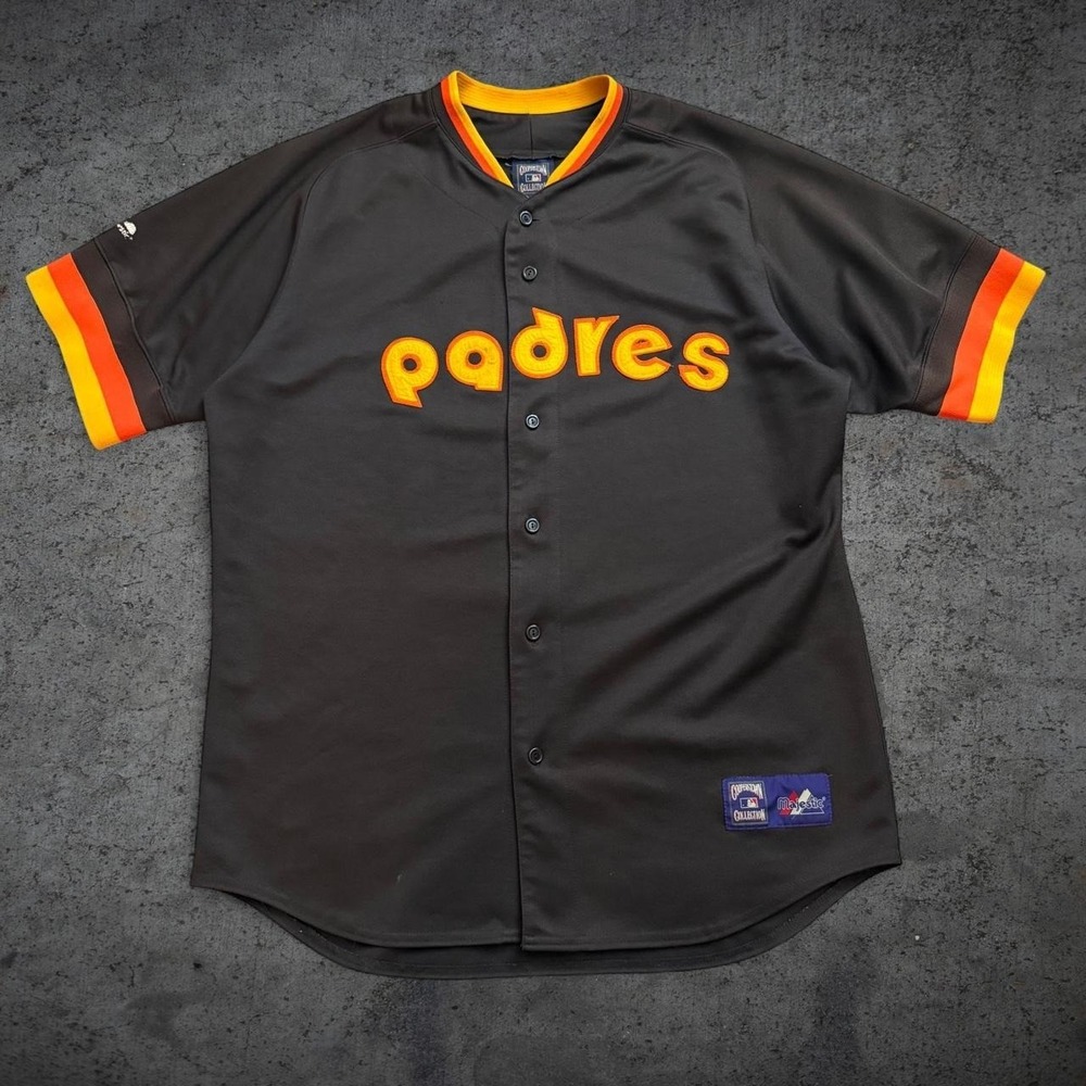 Vintage Majestic Athletic San Diego Padres Retro Jersey Size XL Made In USA MLB